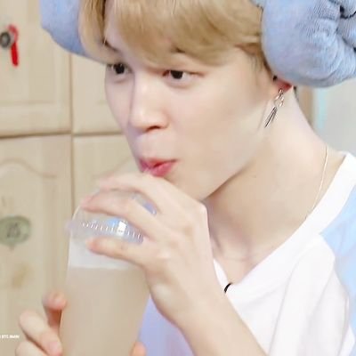 swettbunnie's profile picture. 