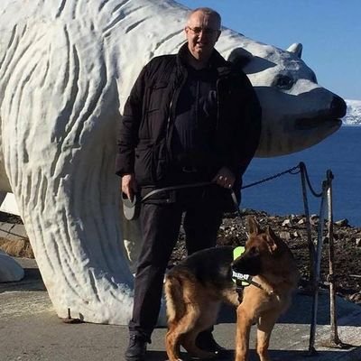 Metti Dio al primo posto
I work in Petrolia Drilling ASA, Music my favorite, I love traveling with Roxy 🐕🦺I wish I'll never get aging 💫