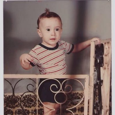 enriquelacuna's profile picture. Outdated.