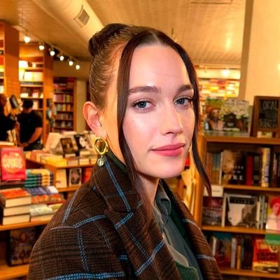 gokceea_'s profile picture. death can be undone, love cannot.