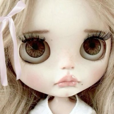 19 • NSFW • she/her • virgin • 🇦🇺 • wifey: @morguepwncess 💗 | backup: @avangelineeee | SFW: @aveybabyyyyy