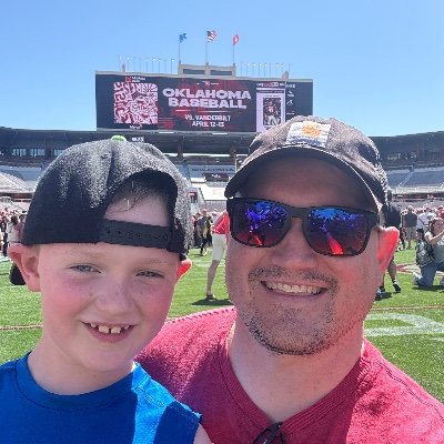 joshonenine's profile picture. Follower of Christ, husband of Amanda, dad of two, maker of guitar noises, technicianer of payroll, Boomer of Sooner, Up of Thunder.