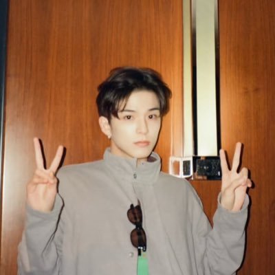 — yank puny akun kdang maniez kdang galak. stan #NCT #SEVENTEEN #TREASURE