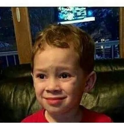 Vioxxx25's profile picture. 😏 Estábamos mejor cuando estábamos peor.