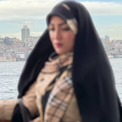 من شاعرم و جرم من این است کتابهای من : جمهوری غزل _ماهِ میْ_ وطنْ خاتون _حاج قاسم فرزند روح الله-دل_دالپری_شرابسالگی وعمليات براي أدبيات و ..مادروهمسر 💍
