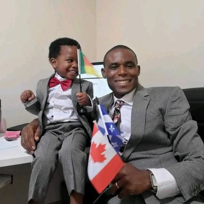 Cabinet agréé en immigration canadienne, membre du CIC (Collège des consultants en immigration et en Citoyenneté) du Canada.
Numéro d'agrément du CCIC: R709424