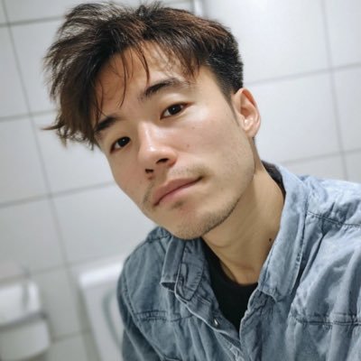 JK8019636325419's profile picture. 社會在走，廢話少說。🤪 這裡記錄我的胡言亂語跟對世界的奇怪觀察。歡迎一起瞎聊。