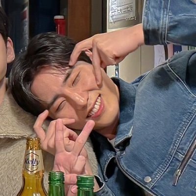 nsfw 🔞 twt for kang b. lots of jaehyungparkian and solo jae also.