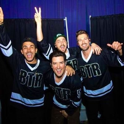 Big Time Rush saved christmas eve, christmas, this year, next year, my life, everything 💕🥺🌍