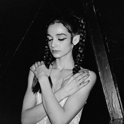 melanie martinez • ariana grande • jazmin bean • poppy • etc.
˚୨୧⋆。˚ ⋆ જ⁀➴ 𝚝𝚎𝚜𝚝 𝚖𝚎 𝚒’𝚖 𝚖𝚘𝚛𝚝𝚊𝚕⚚ ୨୧