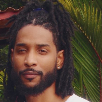 professional🏀 🇳🇮🇵🇦, Profesional investor 📈, C3🤞🏾, Panama national team 🇵🇦 , IG:Jahir_Cabeza . Follow My Twitch!! #soufside