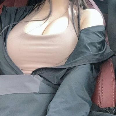 StrawberryBonb_'s profile picture. こんにちは、私の美しいイチゴたち。素敵な一日をお過ごしください。 ~♡︎♡︎

言語: 日本語、English, Spanish