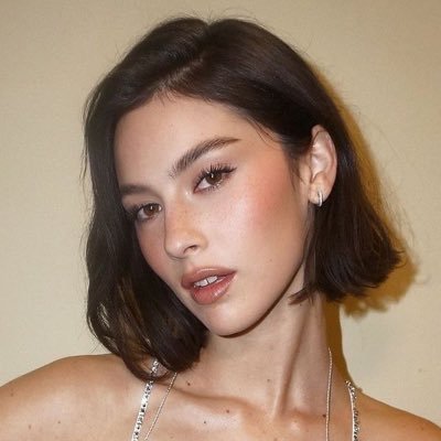 daylighthss's profile picture. ໑̣