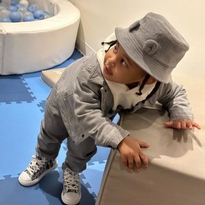 EarlLarfemz's profile picture. NSNS  .😎  FIVE  .BUSINESS. MUFC. AJOROSUN💯.