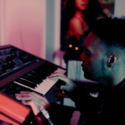 R&B Producer/Songwriter/Artist, Playlist Curator (Certified Gold Producer) Placements - Tyga,Krayzie Bone,Frankie J,Quincy & Al B Sure