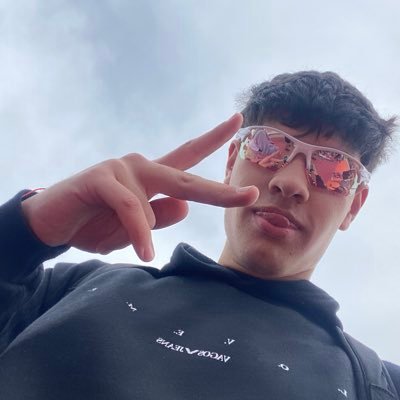 giann2512's profile picture. 💙🤍 🐔