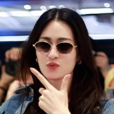แม่ตะหริง หริ่ง หริ้ง หริ๊ง หรื๋งแฟนน้องออมออม /เคะฝึกหัดค่ะ