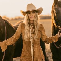 lainey wilson official (@wilsonfirsts) 's Twitter Profile