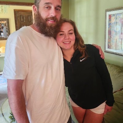 DewHasARetina's profile picture. 👁️ technician 👁️