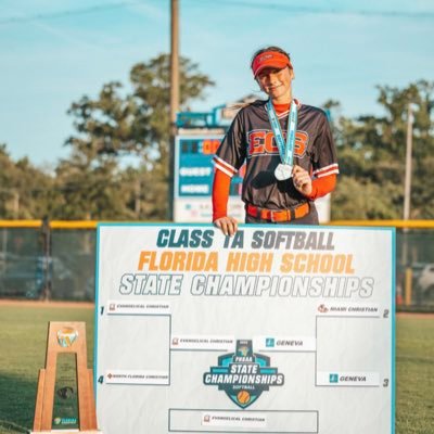 Karsyn_Mootz10's profile picture. |Rock Gold Manetta 18u| ECS Varsity Softball | 2027 | MIF | FGCU commit 💚💙