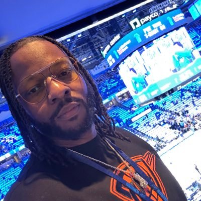 Asgardian/AΦA 🤙🏽🎙Sports Talk: @unfairsports | Mario Kart adept | t-shirt connoisseur… | 3 Dot maestro…| #OUDNA |#GoVols | #GOBUCS