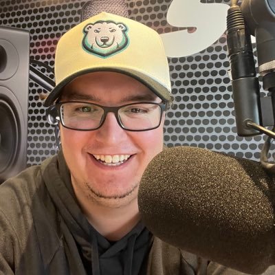 haydentalks's profile picture. I like to watch football. #Skol