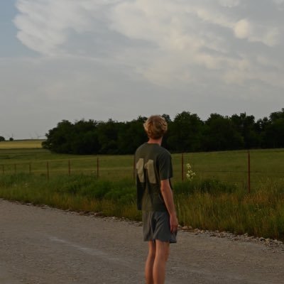19 | @Cornell Meteorology | Storm Chasing, Photography, Go Bills | Upstate NY & Western NC