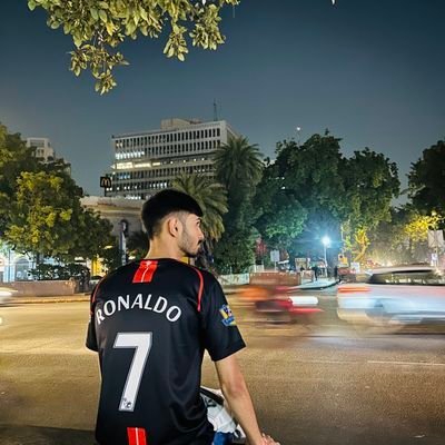 pratikrajput160's profile picture. football (¡hala madrid!) || music || movies || books || coding