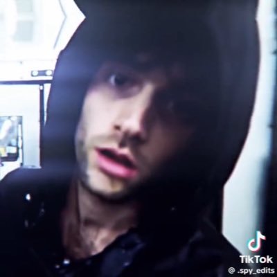 LLawliet0987654's profile picture. 
