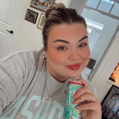 Kindly message me privately on Dm with your cashapp tag 🏷️ or PayPal to claim your blessing🎉 from Heather 🥰