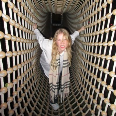 BitchessSen's profile picture. 