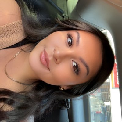 evelynrenee02's profile picture. 