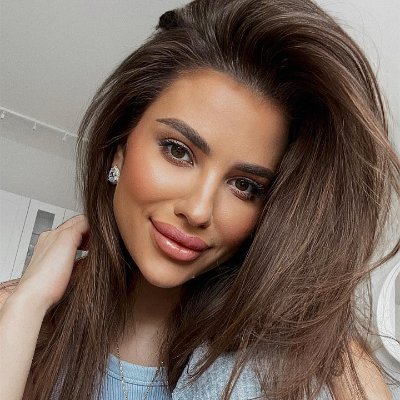 Evelyn0fficial_'s profile picture. 🇺🇸America First | Classy. Armed. | Trump's America | Hate War 🤝 #classiccars #patriots
