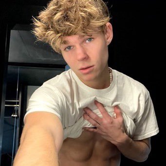 Sounds in I’m gay 🌈🌈🔥 Guys only Single ❤️🌈