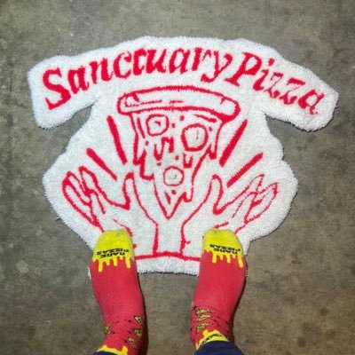 Mobile pizza catering company based in the Central Valley of California IG/tik tok @sanctuary_pizza