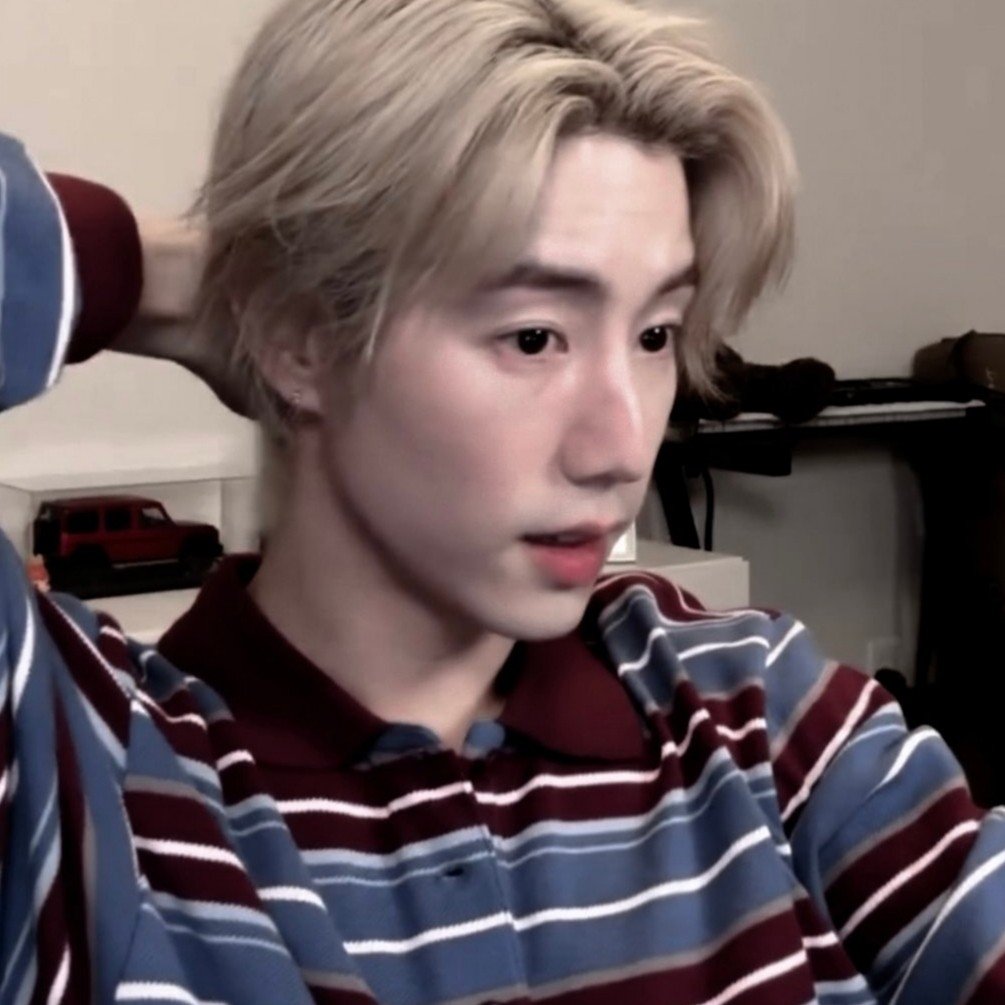 ⠀⠀⠀ (n). oblıvıon: the snow knight. 🃏‹ ver, oír y escribir cosas maravillosas al lado del príncipe venus.