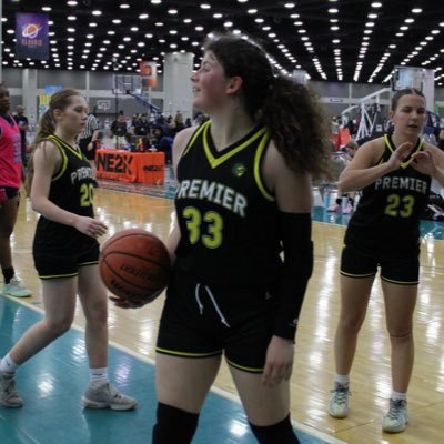 Macee Hogancamp Profile