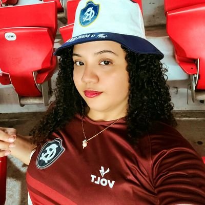 beatrizsllv_'s profile picture. minhas qualidades: ser fiel e ser remista.