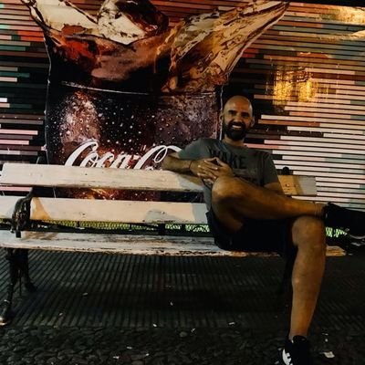 Ruben_180880's profile picture. Si vuelvo a nacer, te vuelvo a elegir Bolso de mi corazón.