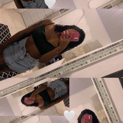 nem sempre os tweet são pra alguém  as vezes é autocrítica 🤡 //Mamãe da Pêssego 👩‍👧🍑