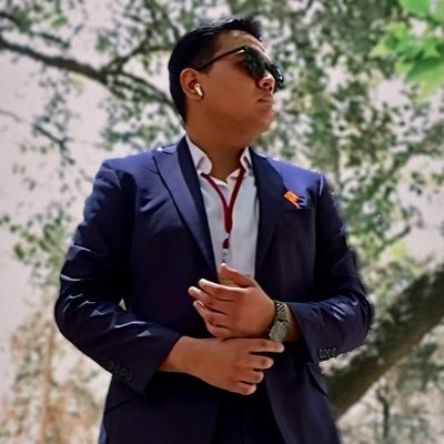 Periodista ✍️ Escritor: @lamagazinmx | 📝 Creador: https://t.co/BosBveSfK6