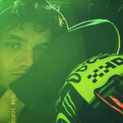 My favorites: Kimi, Lando and Oscar šŖ©š§”
feliz mesš³ļøāšš
