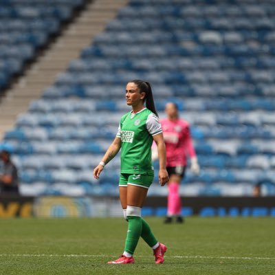 footballer - @HibernianWomen | represented by s4s Sports Agency