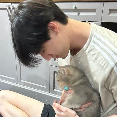 phueui's profile picture. DEWTEE TIL AI DAI