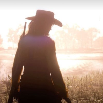 HometownGlorry's profile picture. نسجتُ من الشَمس ألف هيئة