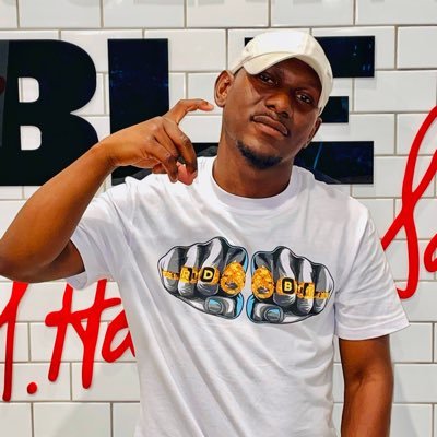 Founder of TrillTeamLeon Enterprises | Writer | Author | Travel Influencer | Blogger | Digital Marketing | Entrepreneur | NFTs |