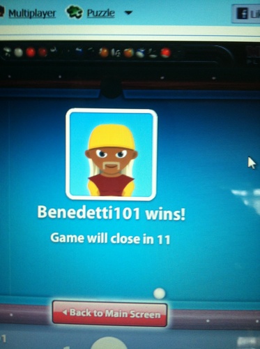 8ballpoolprobz's profile picture. The all so great 8 ball pool game on mini clip has a shit load of problems. Tweet about them!