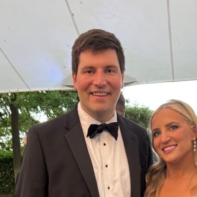 thebirdman4ev3r's profile picture. it’s all gravy, baby