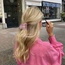 Mwawceel827793's profile picture. 