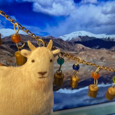 YORUMIRU555's profile picture. 🇮🇳タミル推しフォーエバー大将。 生きたいようにしか生きられない。なんちゃって馬骨。英語弱者。たまに舟に乗る。推し活は見る9.5、書 (描 )0.5。